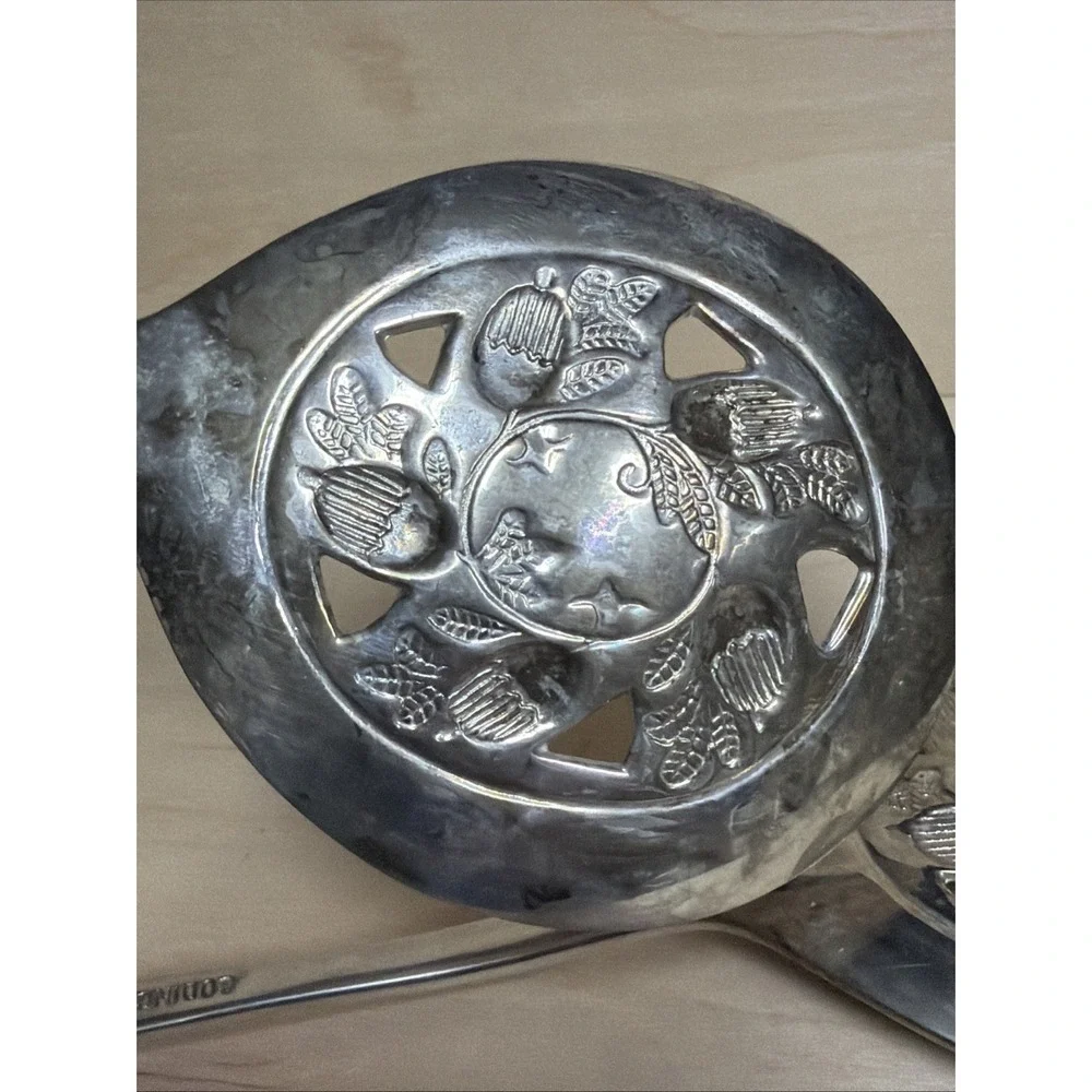 Godinger & Co. Silver Plate Tomato Or Berry Serving Spoon Set‎ Of 2